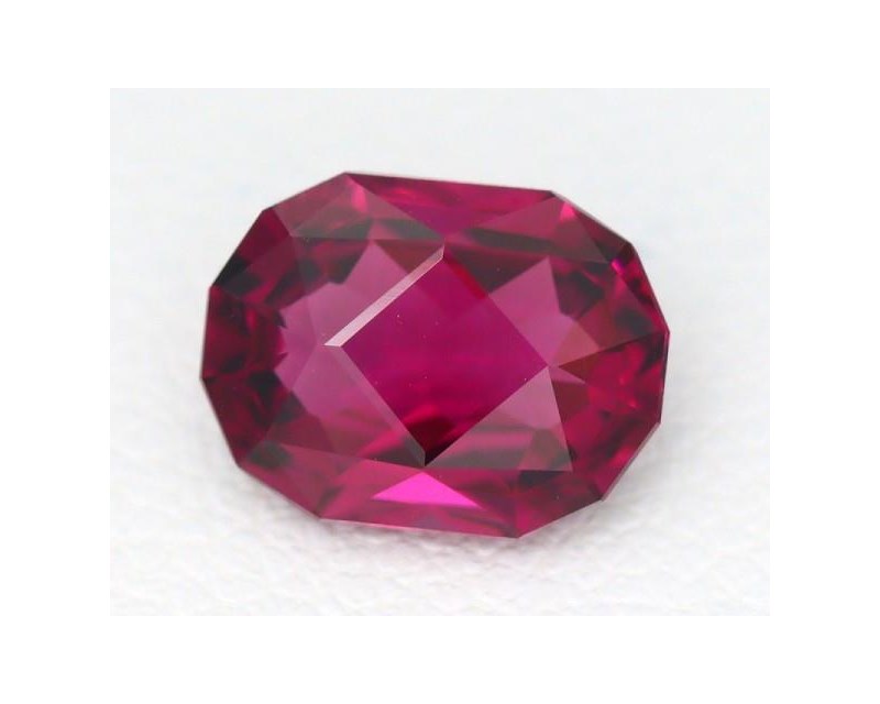 1.61 CARAT NATURAL RED UMBALITE GARNET