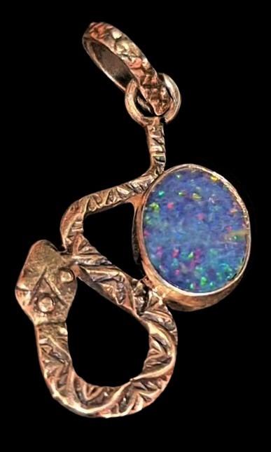 STERLING SILVER OPAL PENDANT