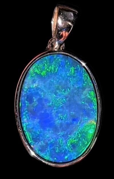 STERLING SILVER OPAL PENDANT