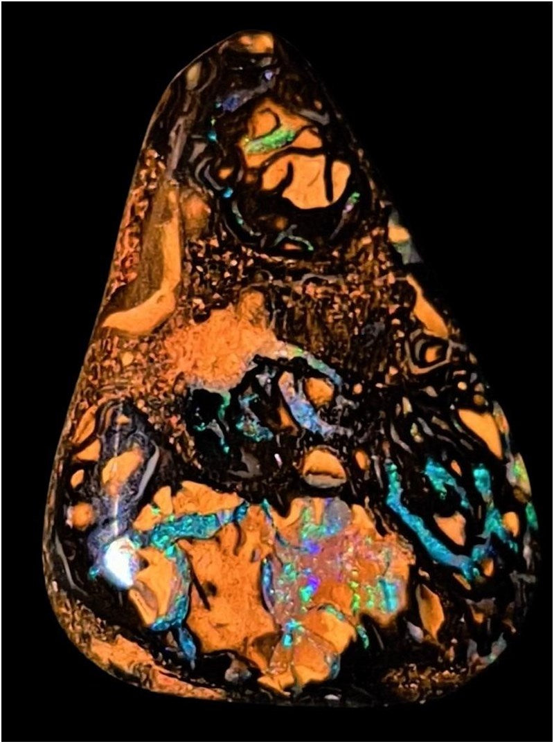 11 CARATS KOROIT BOULDER OPAL