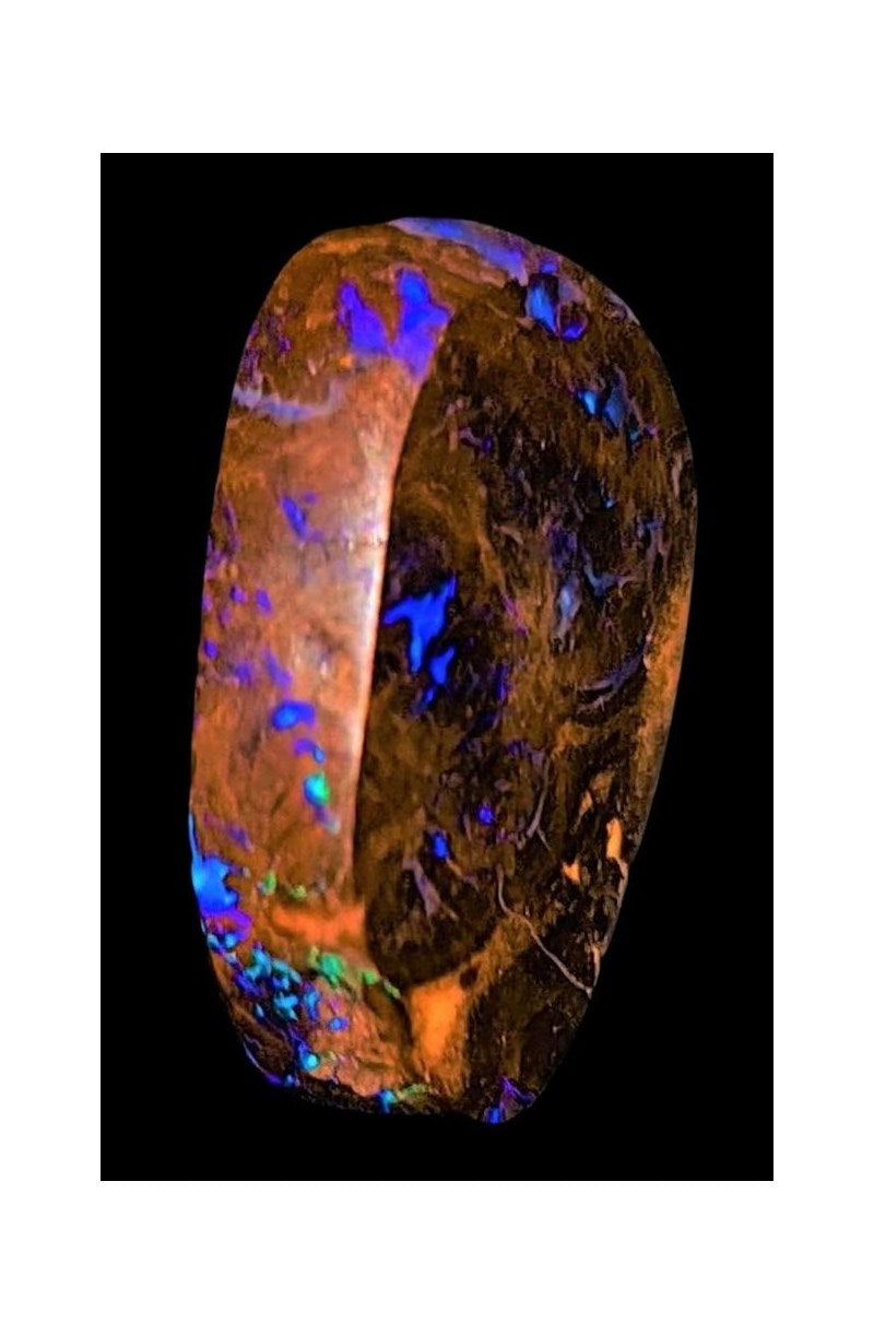 11 CARATS KOROIT BOULDER OPAL